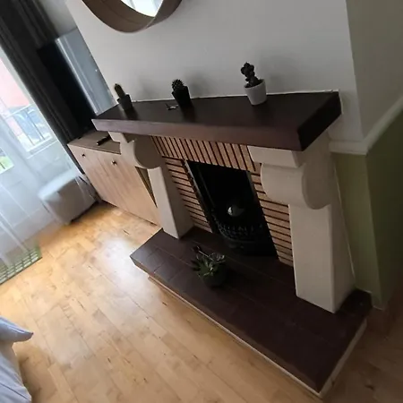 Modern Bright 1 Bed Near Grand Canal Dock 公寓